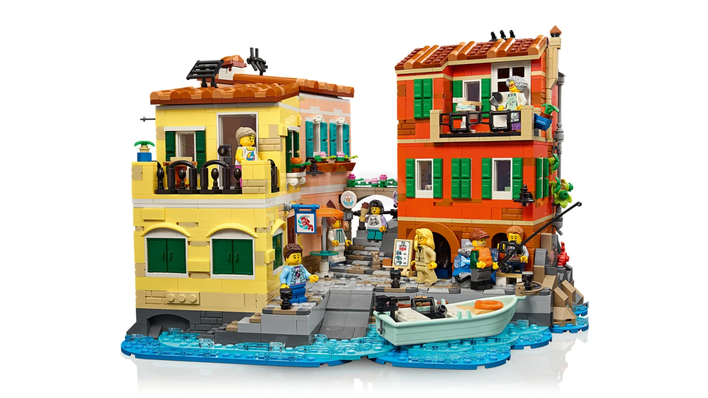 LEGO&reg; 21359 Die Italienische Riviera