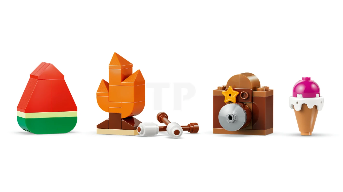 LEGO&reg; 11217 Brick-Built Bluey Family